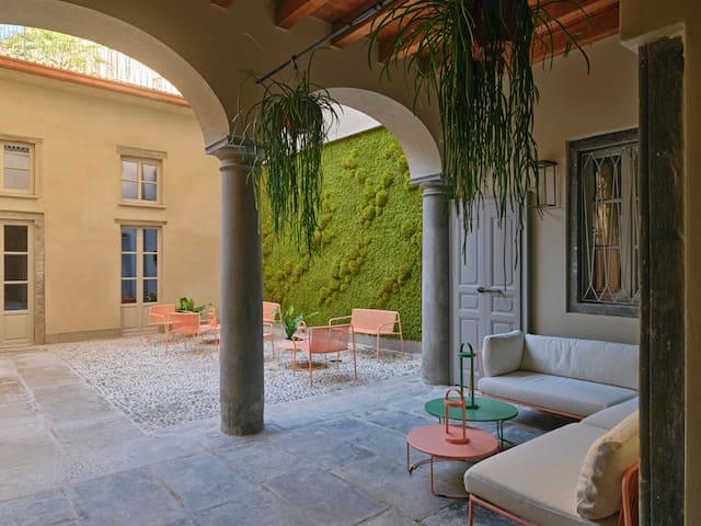 Rego Apartments-Penthouse 2 Bedrooms & Private Spa