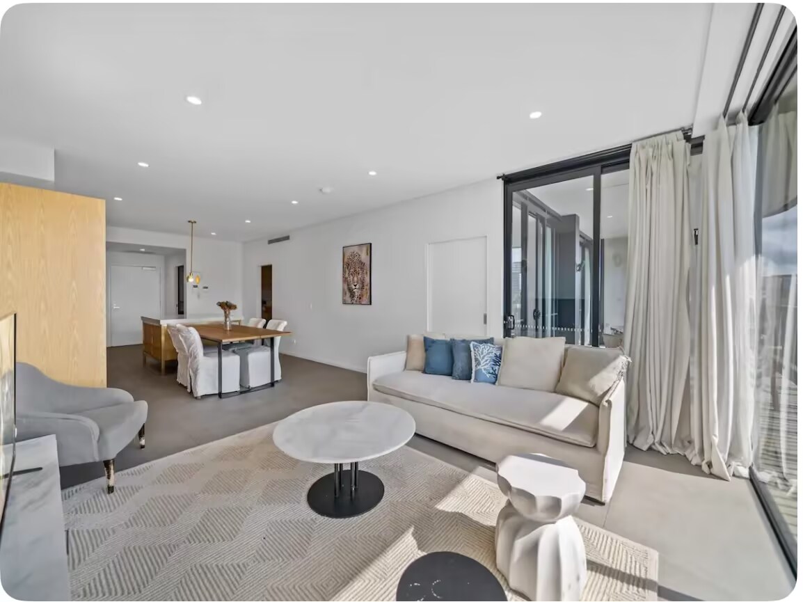 Popular Airbnb listing: Stylish&Relaxing 2BR @ Waterloo Free Parking in Waterloo