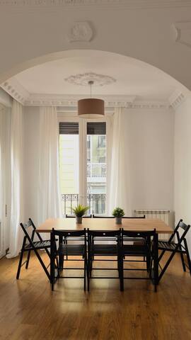 Espectacular apartamento céntrico gallery image 2