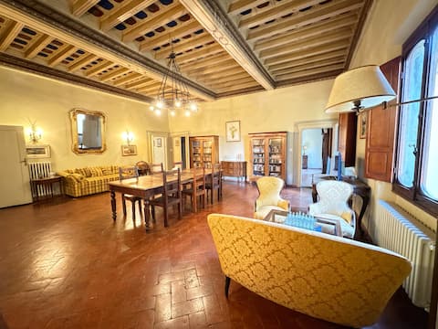 Popular Airbnb listing: Country chill in the heart of a medieval village in Poppi