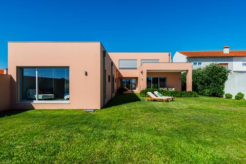 Villa Joana | Premium accommodation in Aveiro