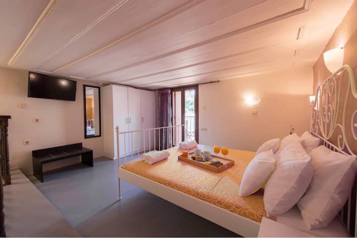 Zeus Maisonette - Old Town - Rhodes (Greece)