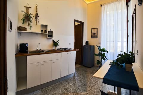 Proprietà Airbnb di successo: Tiritù apartment 4 a Catania
