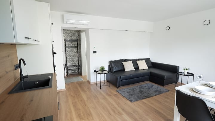 Apartma Z 2 Spalnicama, Balkonom - Ljubljana