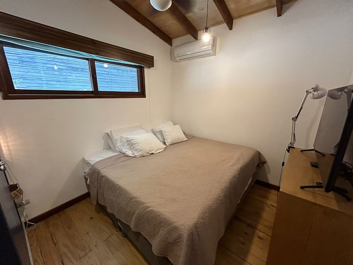 Dhomë gjumi 2