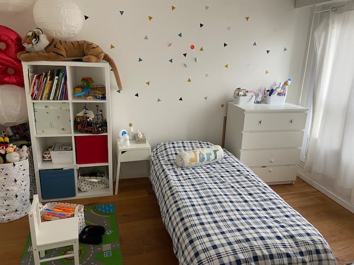 საძინებელი 1