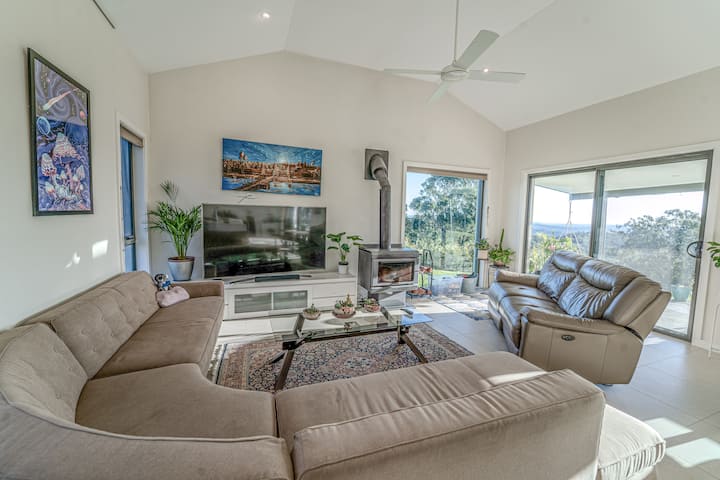 Razorback Mountain Retreat - Picton