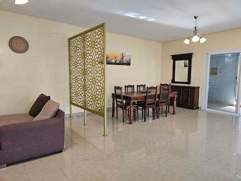 Beautiful villa for 16 people near the sea, swimming pool, jacuzzi