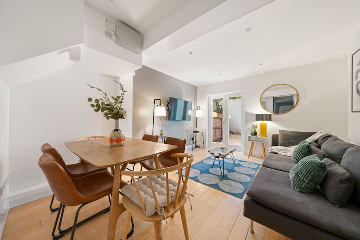 Exclusive & Comfortable Home by Old Street Station