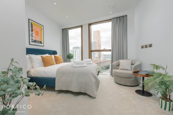 Beautiful 2 bed apartment with Pool in Nine Elms gallery image 4