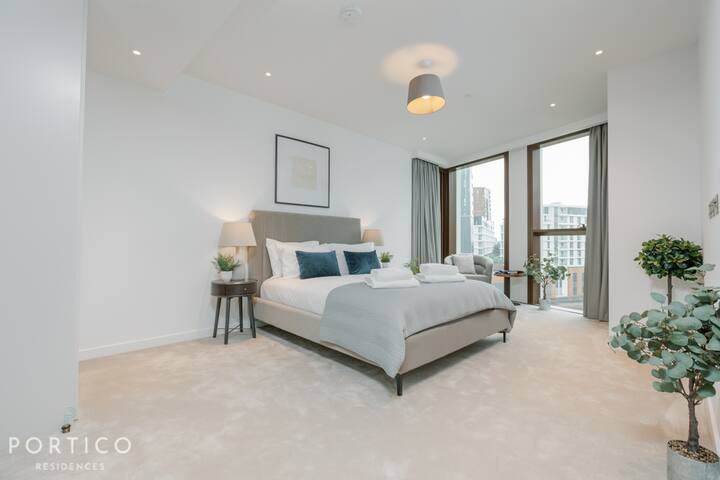 Beautiful 2 bed apartment with Pool in Nine Elms gallery image 2