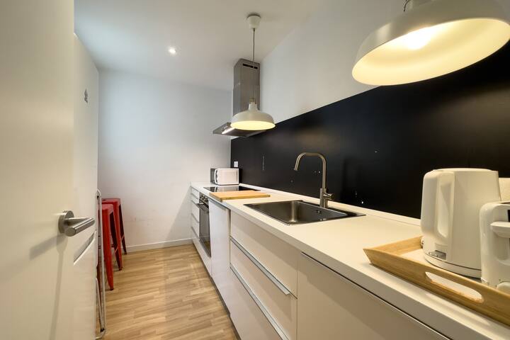 Comfy 4bedroom apartment great for families-Sants gallery image 3