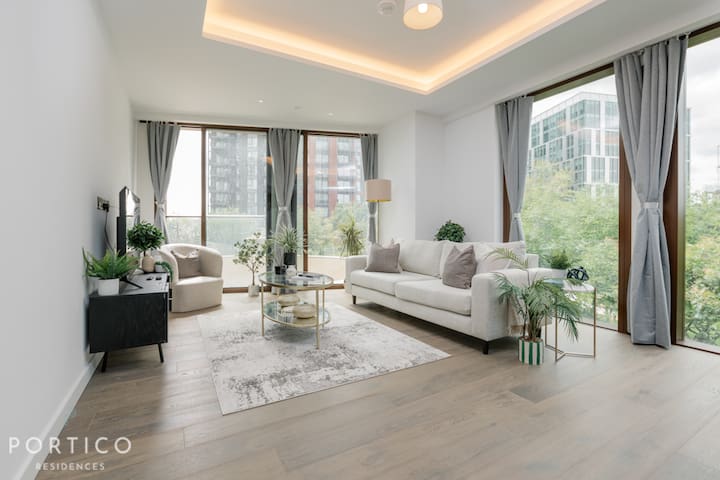 Stunning 3 bedroom apartment with swimming pool