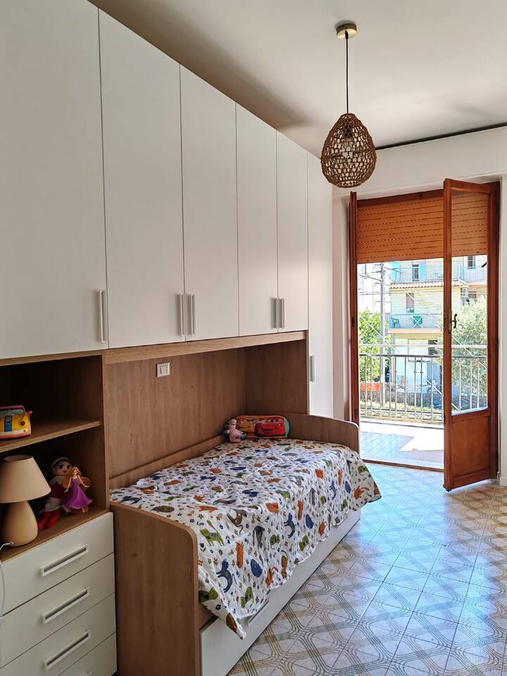 غرفة النوم 2