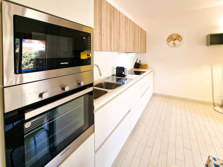 Large Apartment In The Luxury Village - La Maddalena