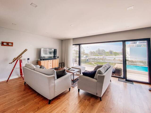 Luxury Apart 2 min walk to beach