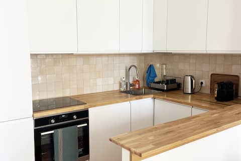 Top Airbnb: Luxury flat in the heart of Paris in Paris 6e Arrondissement