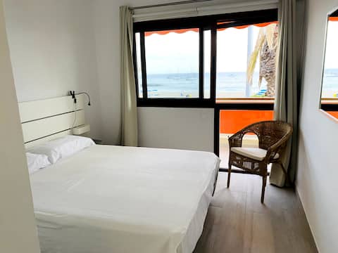Popular Airbnb listing: Santi's Apartments, Family Apartment 1 in Arona