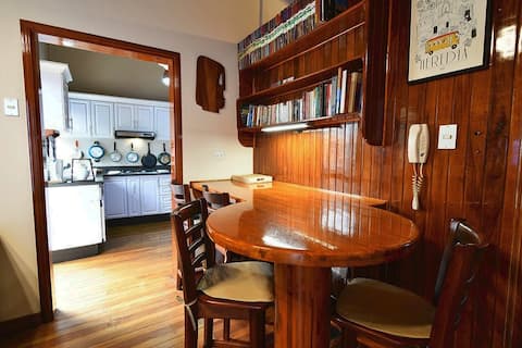 Nice cosy and quiet apartment with attached garage