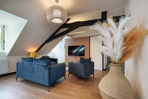 Annonce Airbnb populaire: In the Air – Cathedral Side à Quimper