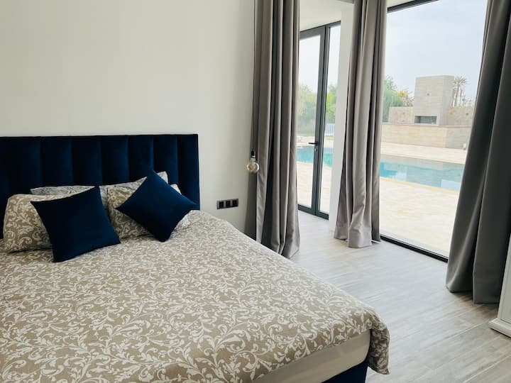 غرفة النوم 1