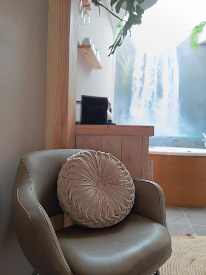 Wellness-suite Met Bubbelbad &Sauna! - Woerden