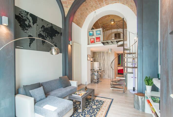 The Loft Gallery by Giulia gallery image 5