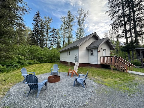 Exit Glacier Cottage