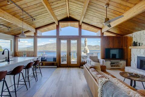 Tranquil Lakeview Hideaway