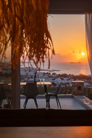 Parosdise Luxury Suite