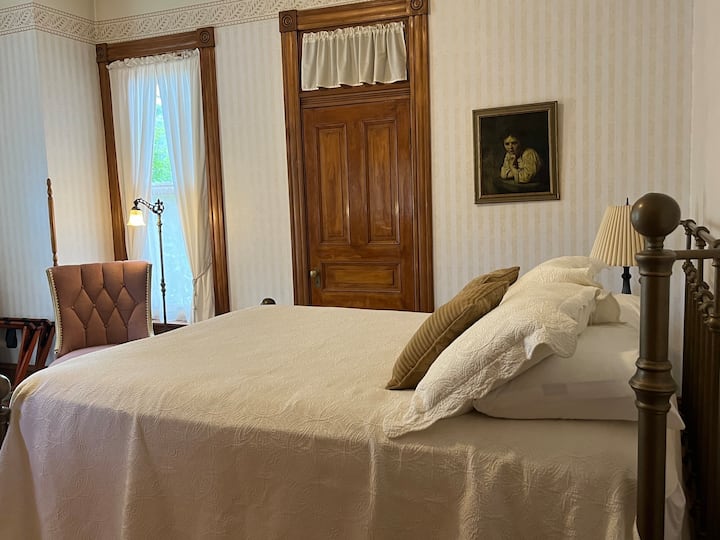 Gable House B&b - Schutt & Cowboy Suite - Durango, CO