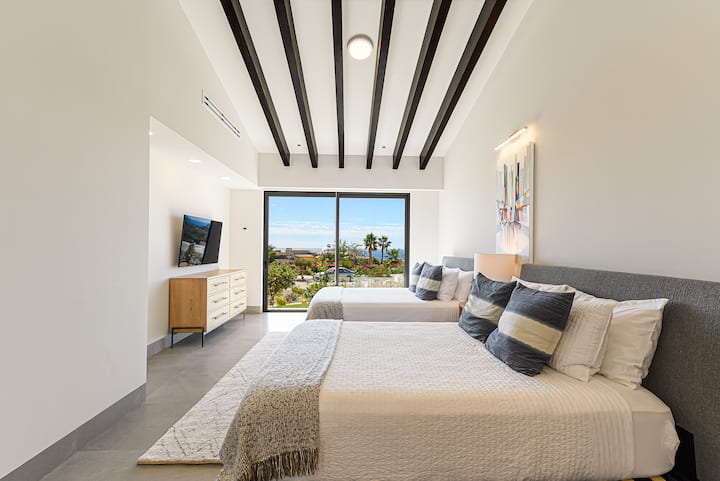 You can't go wrong when choosing a bedroom for yourself.