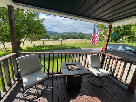 Kimmy's Kozy Cottage