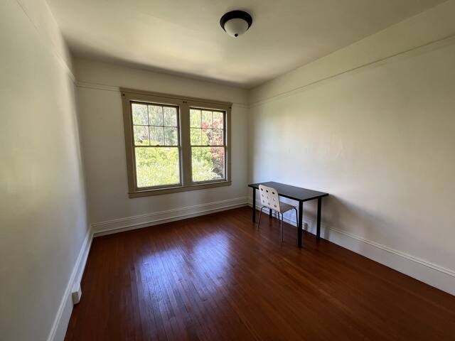 Buena Vista Charmer gallery image 2