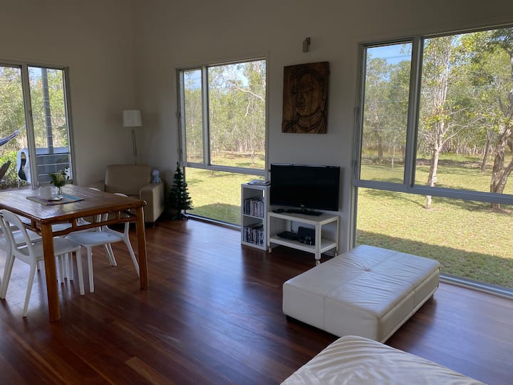 Architectural Private Bush Retreat / Pet Friendly - Agnes Water