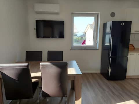 Successful Airbnb property: Apartment house Petra in Cerklje Na Gorenjskem