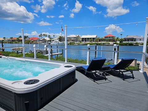 Popular Airbnb listing: Beautiful Waterfront Home w/Pool in Apollo Beach