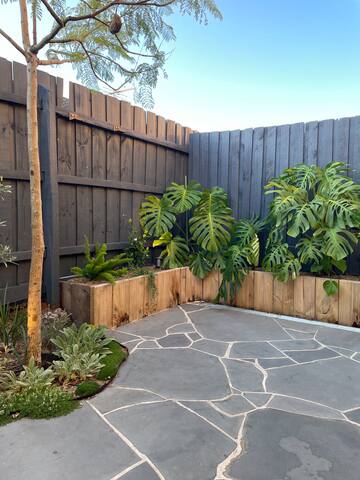 Cosy Cottage in North Fitzroy gallery image 2