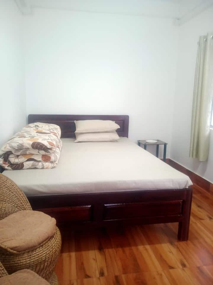 Pinescape Homestay - Kurseong
