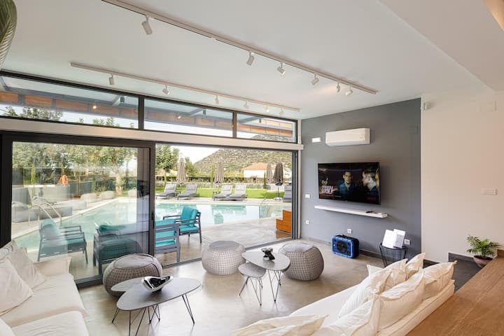 Sauna, Heated Pool, Kids' Pool, Close To The Beach - Griekenland