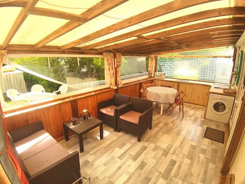 Popular Airbnb listing: Nature and pampering in Lège Cap Ferret