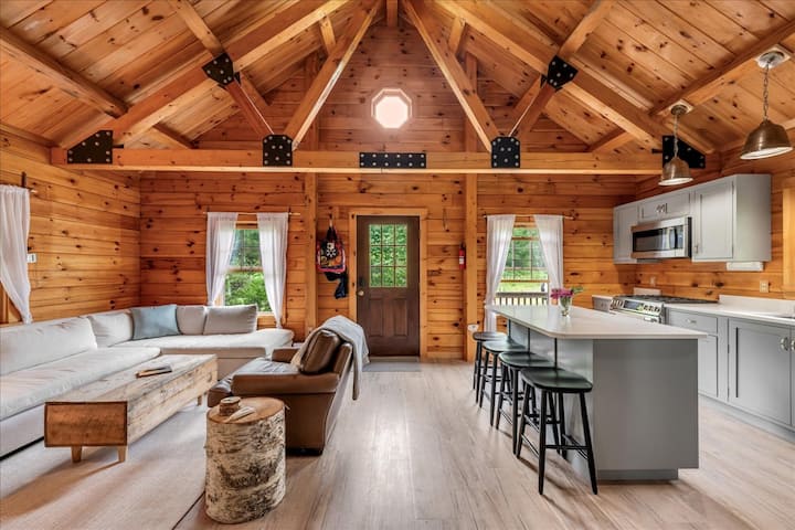 Off Grid Luxurious Apartments photo