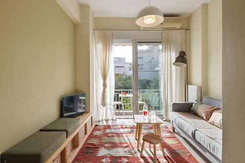 Successful Airbnb property: Lime Tree House 2 in Δήμος Καλλιθέας