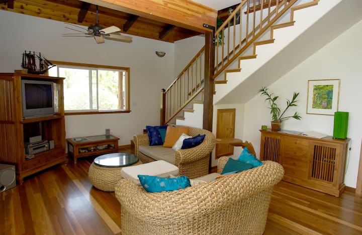 Manini Point House - Captain Cook, HI