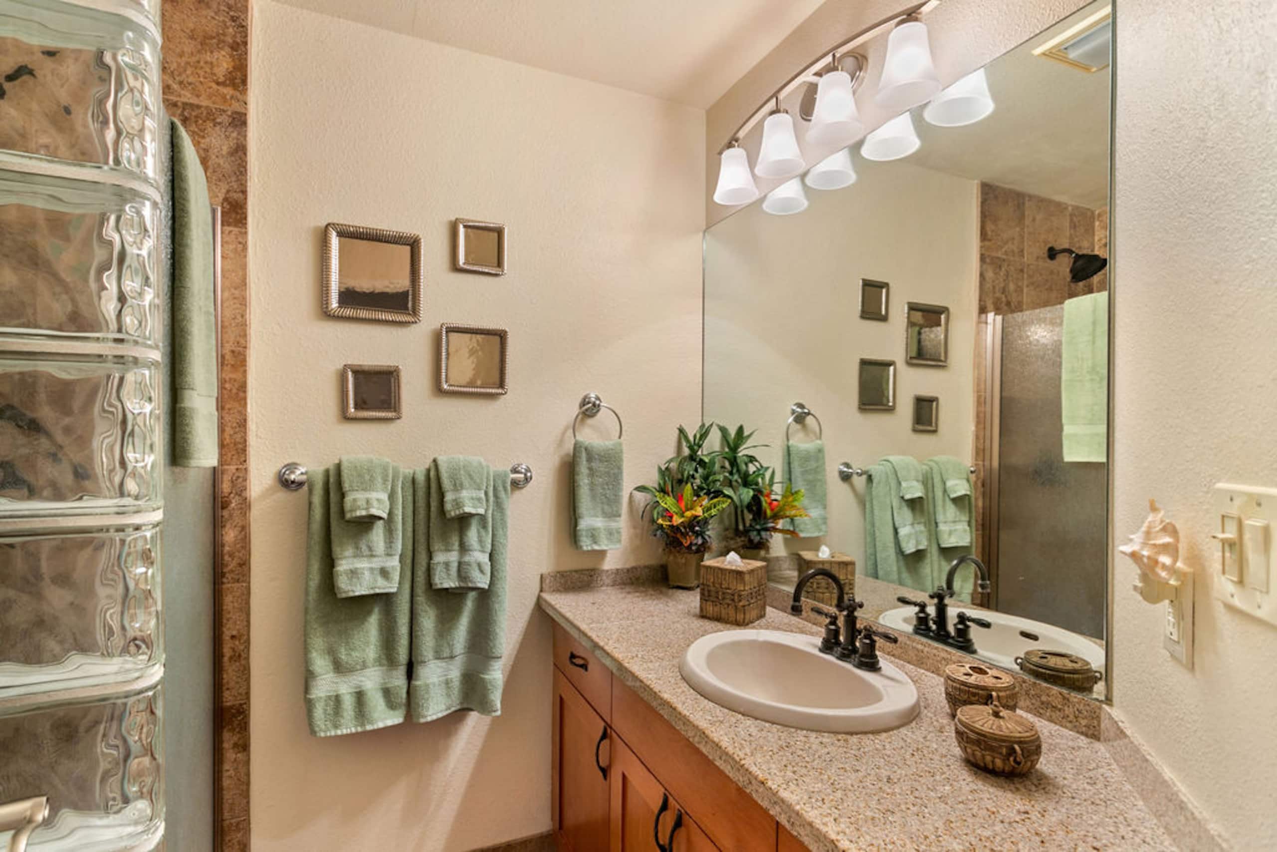 Maui Kamaole B114 Beach Retreat summer specials - Image 9