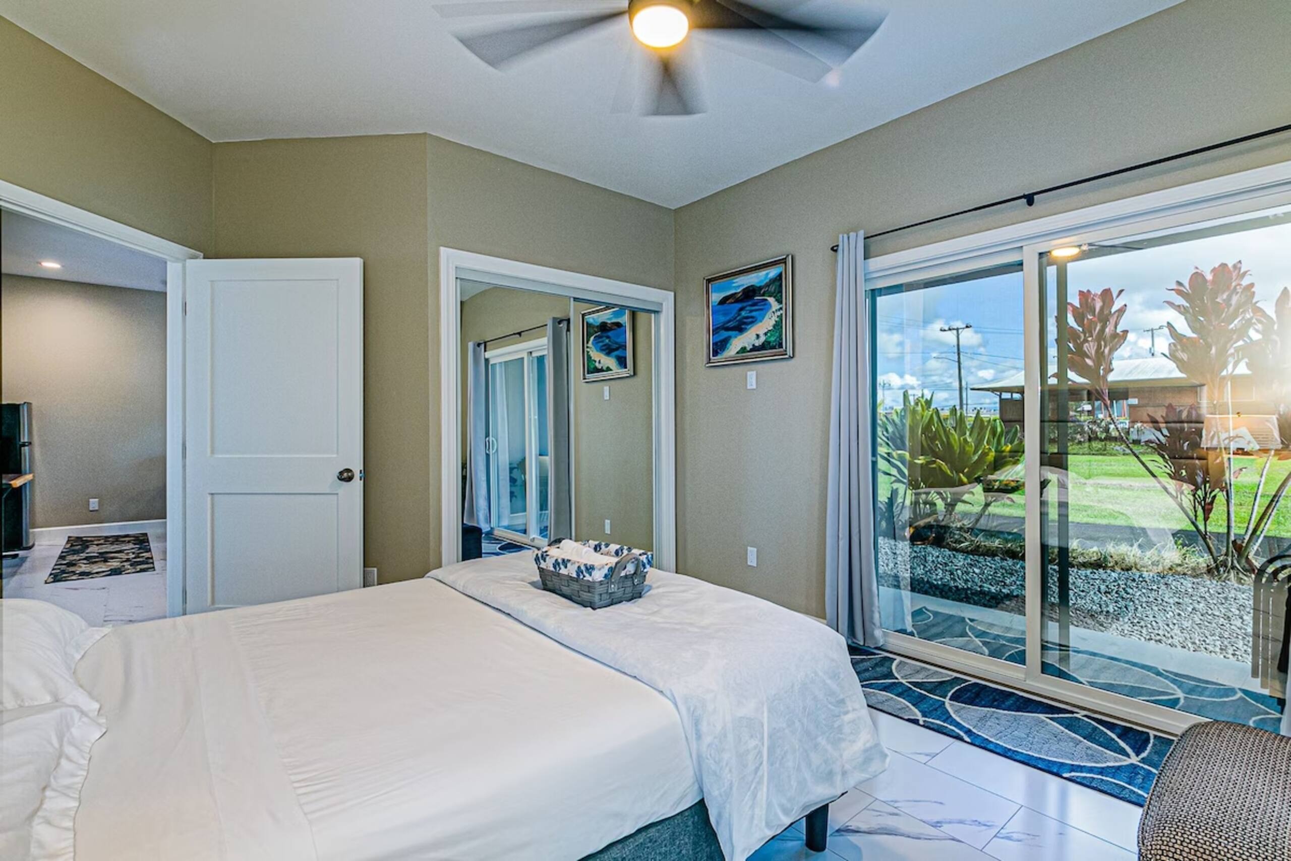 Home in Hilo · ★5.0 · 5 bedrooms · 6 beds · 4 shared baths - Image 32