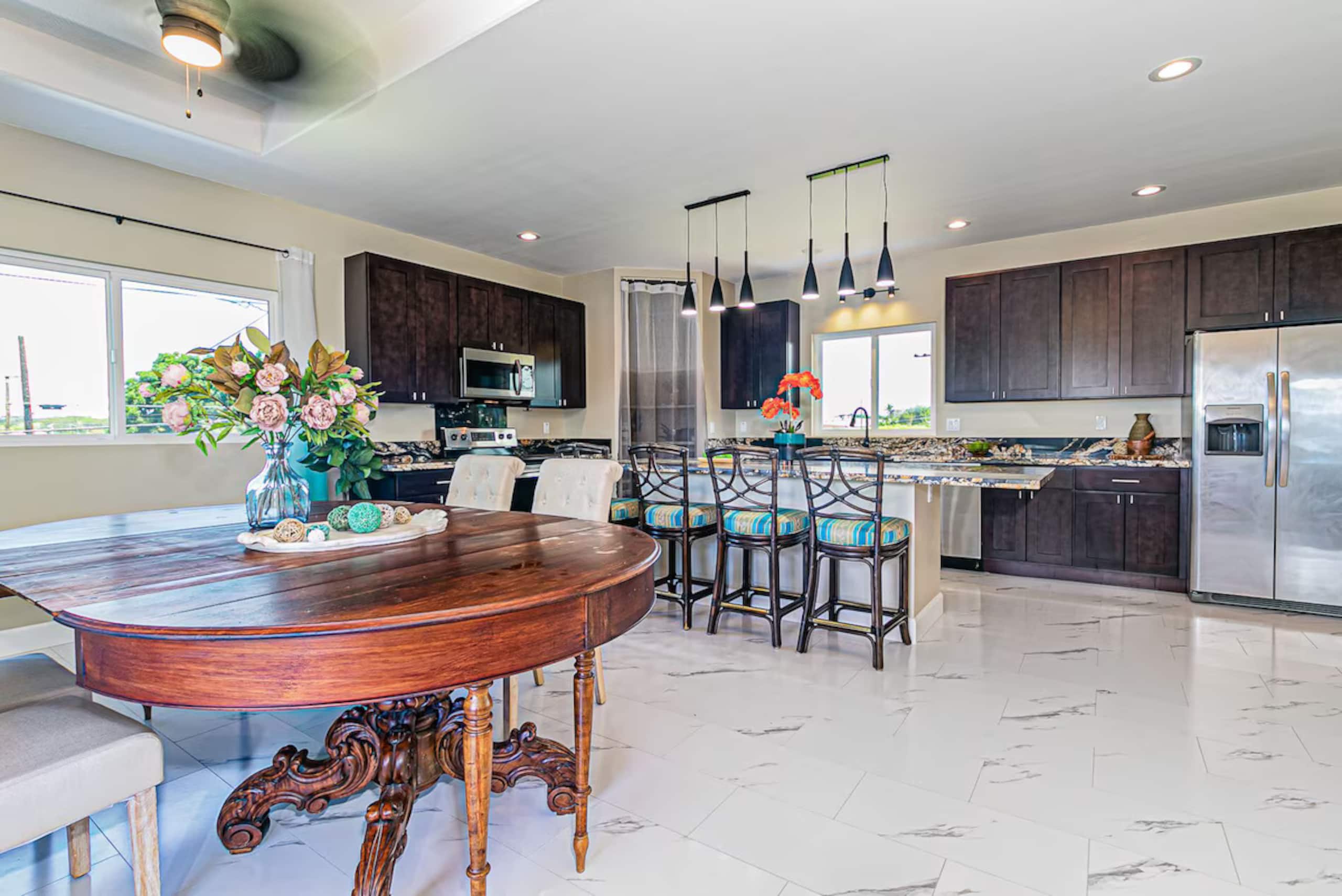 Home in Hilo · ★5.0 · 5 bedrooms · 6 beds · 4 shared baths - Image 51