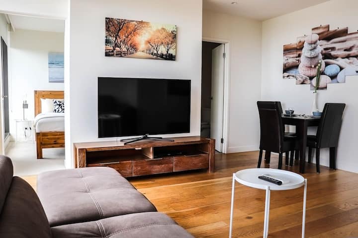Free Parking - City View 1b - St Kilda