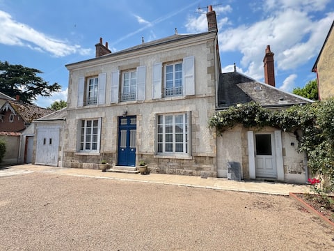 Authentic House in Jargeau city center