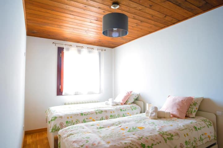 Dhomë gjumi 2